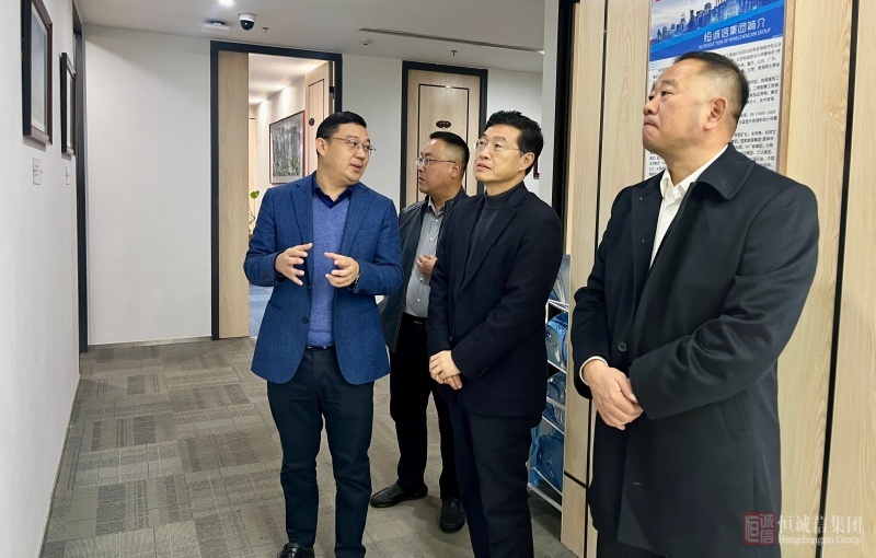 1763690417234170.jpg b5fe8d0528abe283837d8965a2d0086b.jpg